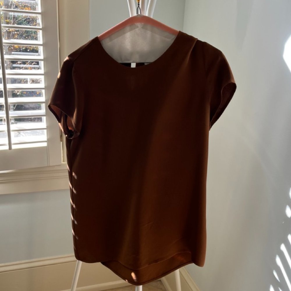 Cuyana Silk High-Low Tee, XS